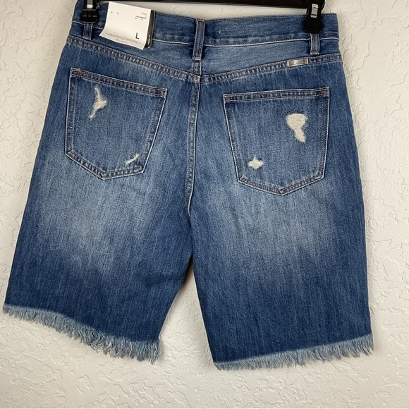 NWT KanCan Blue Distressed Jean Shorts Raw Hem Vintage 90s Style Sz Lg - Picture 5 of 10